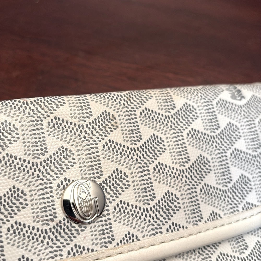GOYARD White & Gray Monogram Clutch Wallet Pouch RARE π€π©Άπ - Picture 5 of 9